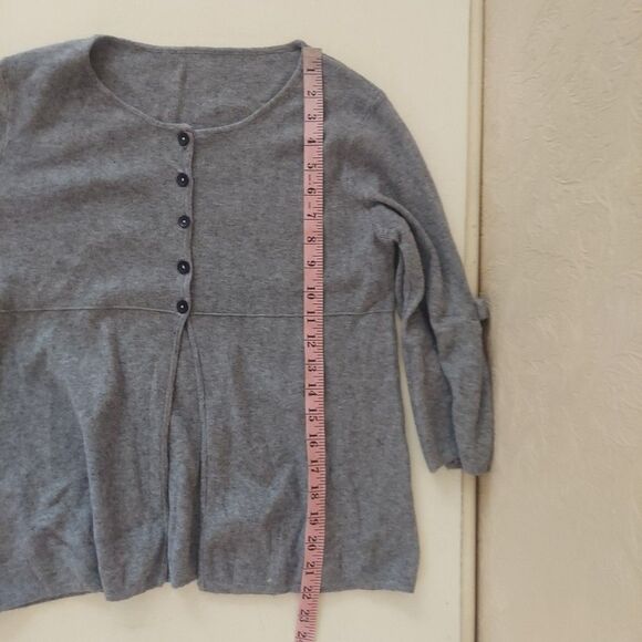 Grey Bow Bell Sleeve Sweater Button Split Open Front (Estimated) Sz Medium - Picture 8 of 9